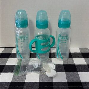 Dr. Brown's Milestones Narrow Sippy Bottle lot of three